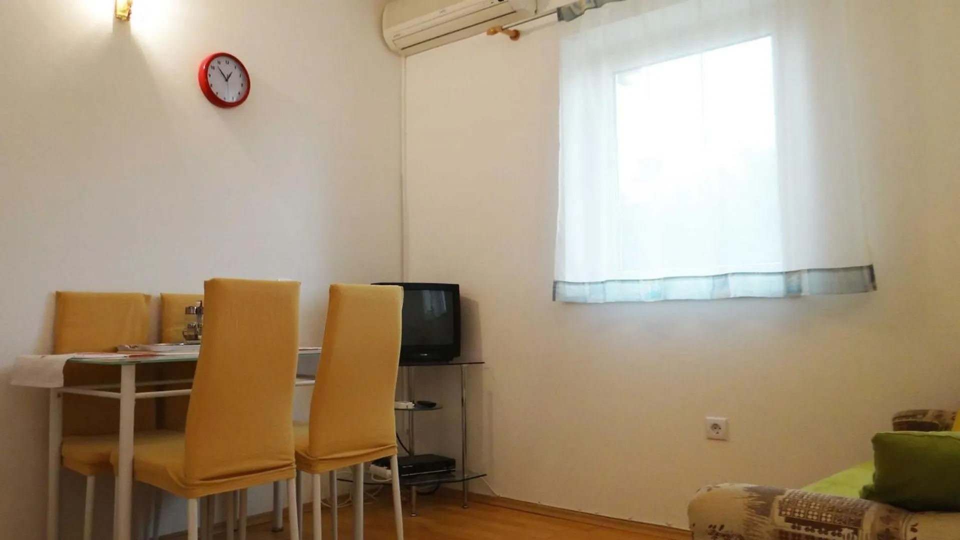 Bright Krk Apartment With Balcony And Beach Proximity Krk Town 0*,