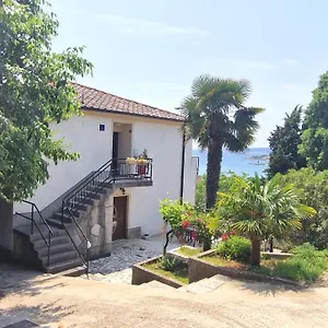  Apartman Miklic